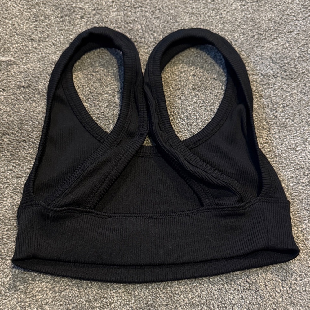 Zara Classic Black Sports Bra - Picture 3 of 3